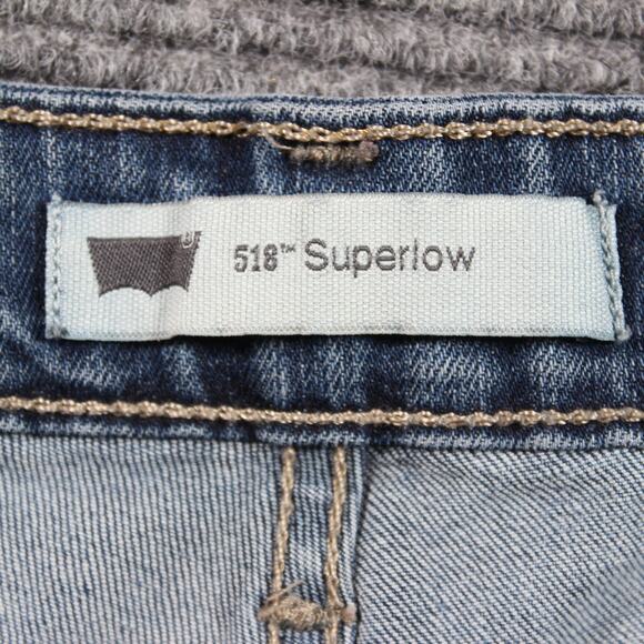 Levi’s 518 Superlow Womens W32 L31 Blue Low Rise Bootcut Flare - Picture 11 of 12